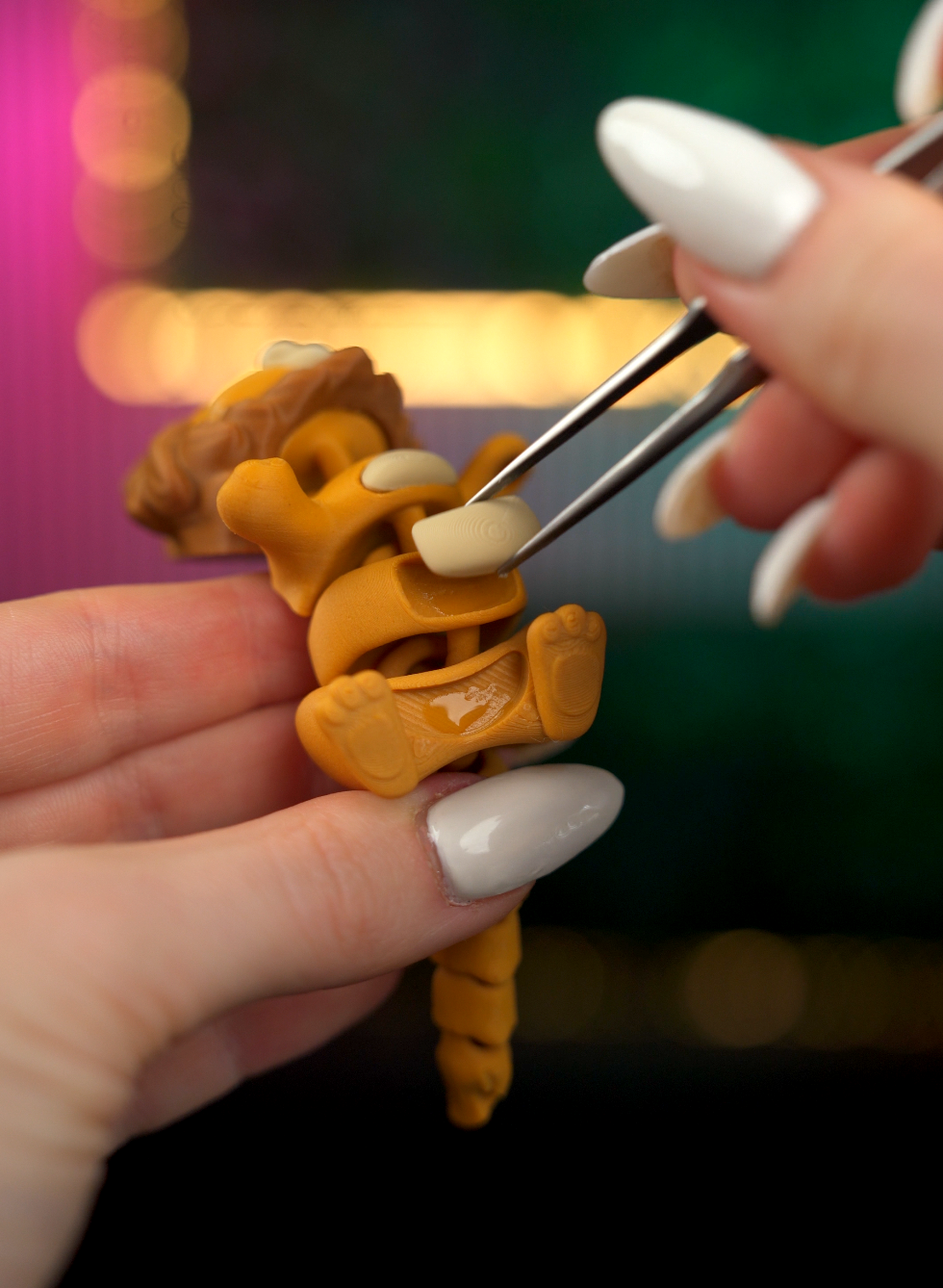 Flexi Lion Keychain – Anti-Stress Fidget Toy Gift