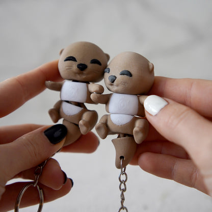 Flexi Magnetic Keyring, Baby Otter