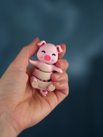 Lioness Flexi Keychain – Fidget Toy & Original Gift