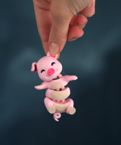 Lioness Flexi Keychain – Fidget Toy & Original Gift