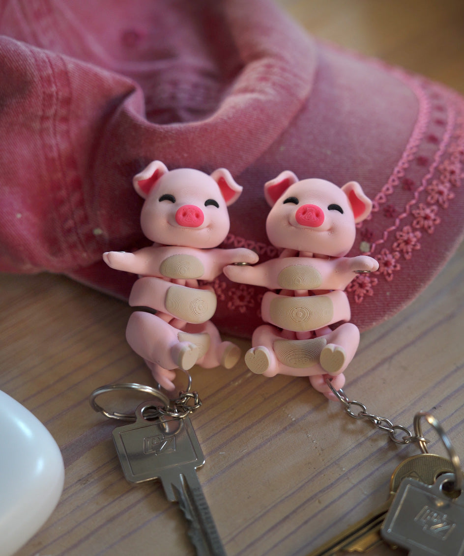 Lioness Flexi Keychain – Fidget Toy & Original Gift