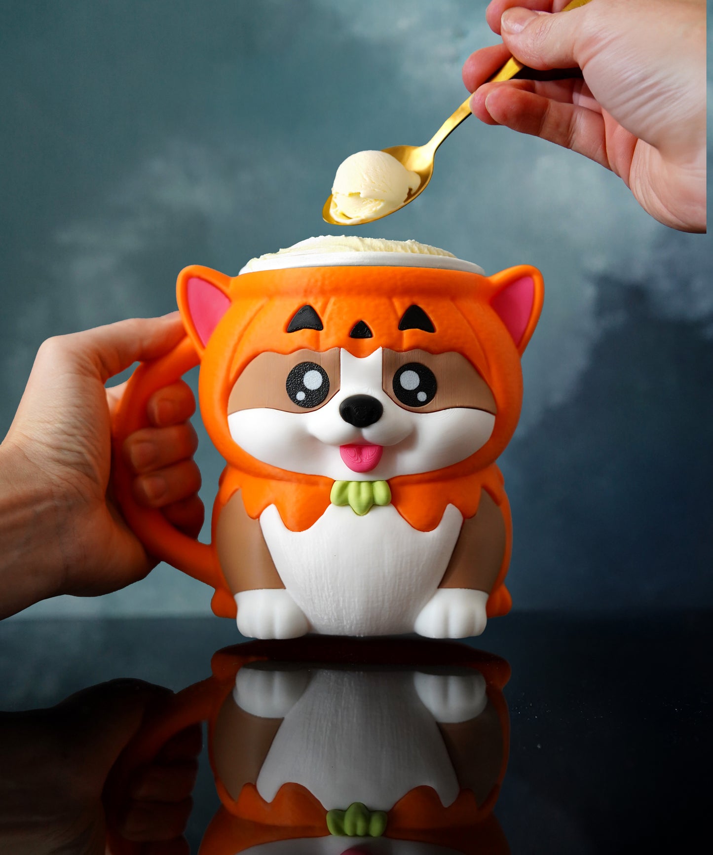 Gaston the Corgi Ice Cream Holder