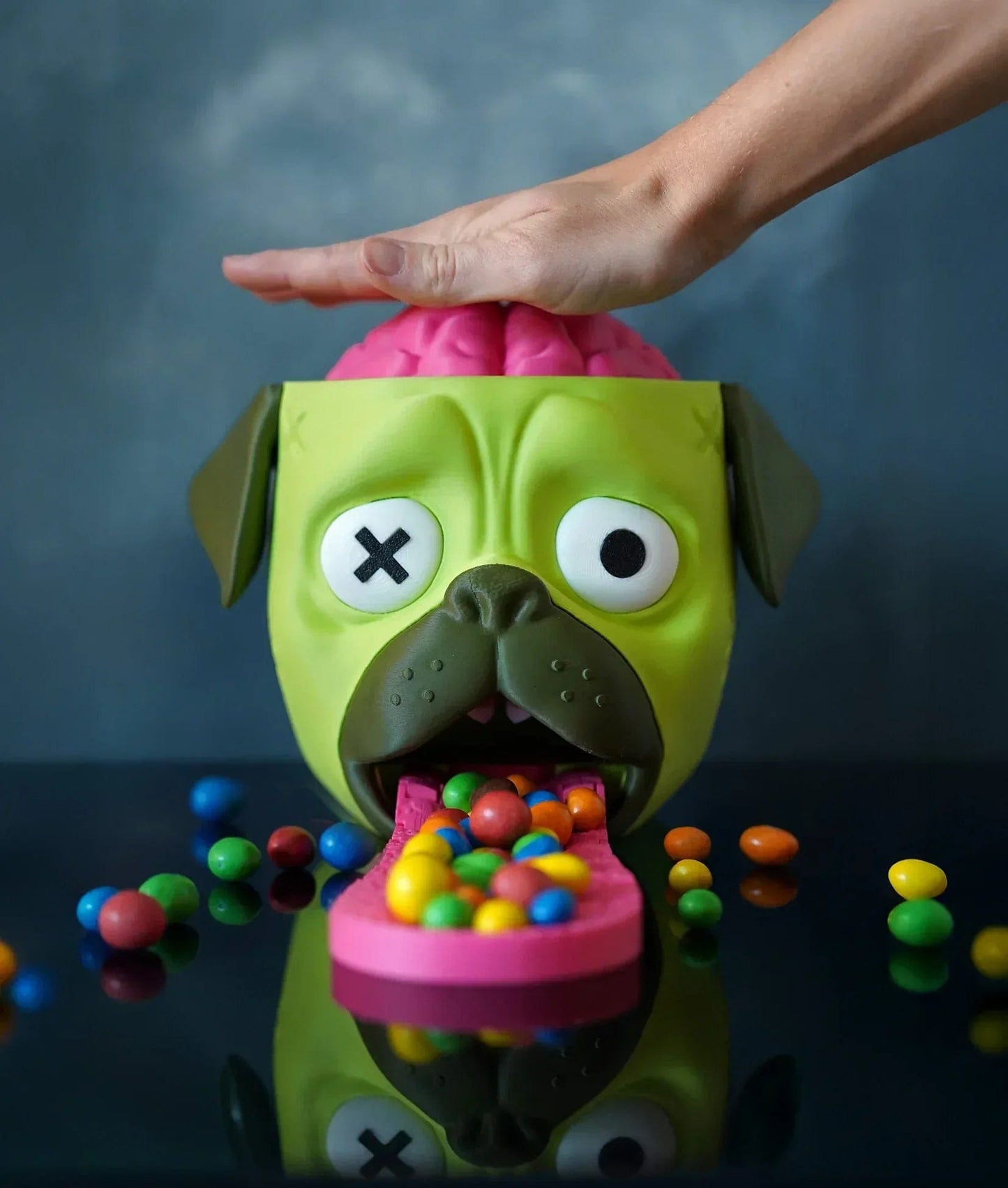 Distributeur de bonbons Carlin Zombie - Jagou Design – Créations artisanales uniques