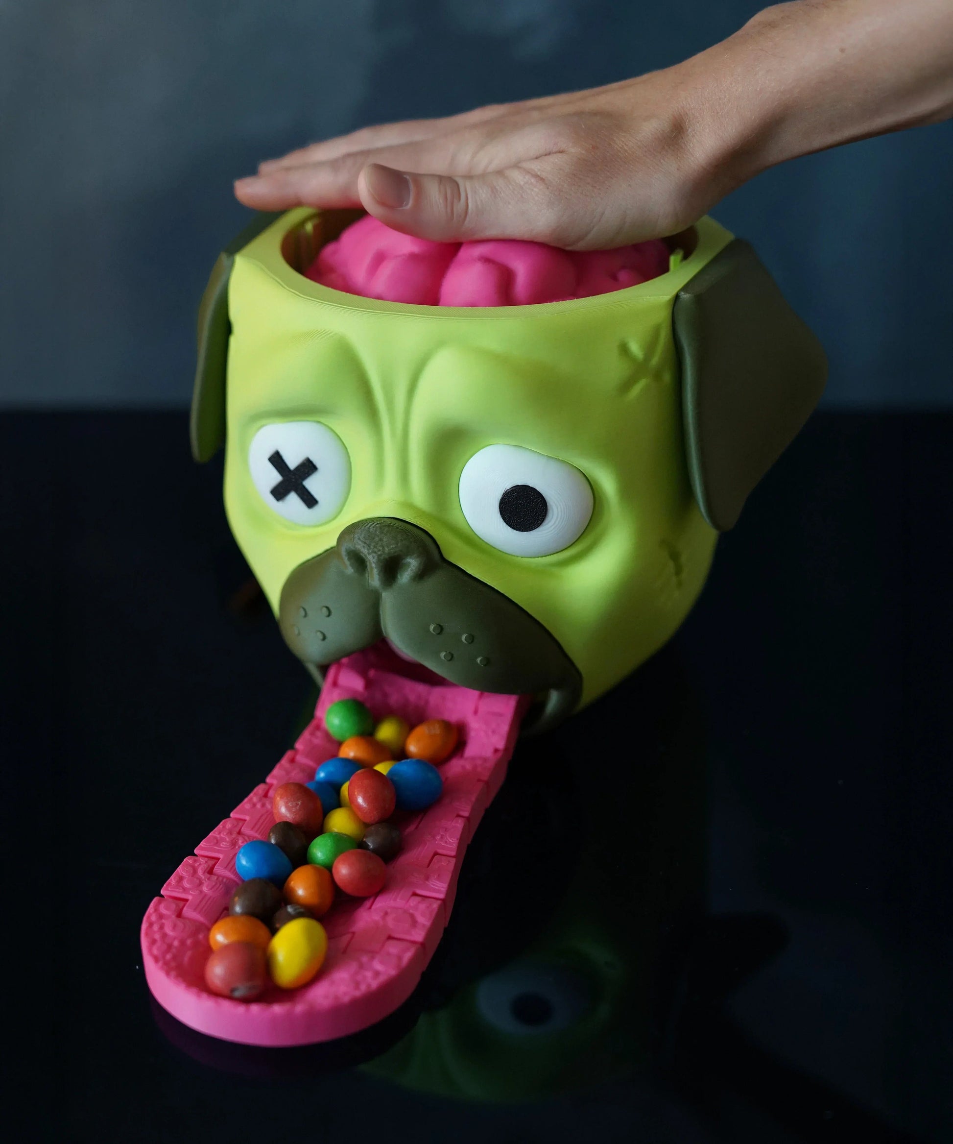 Distributeur de bonbons Carlin Zombie - Jagou Design – Créations artisanales uniques