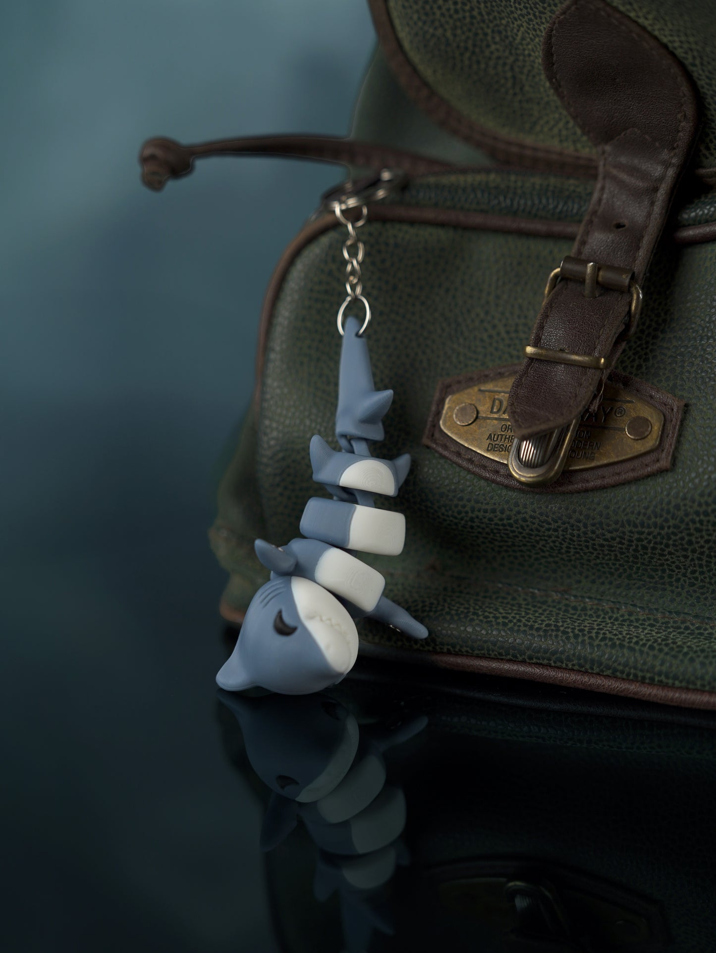 Lioness Flexi Keychain – Fidget Toy & Original Gift