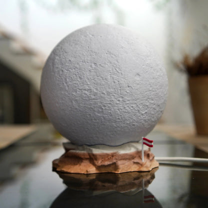 Lampe Lune - Jagou Design – Créations artisanales uniques