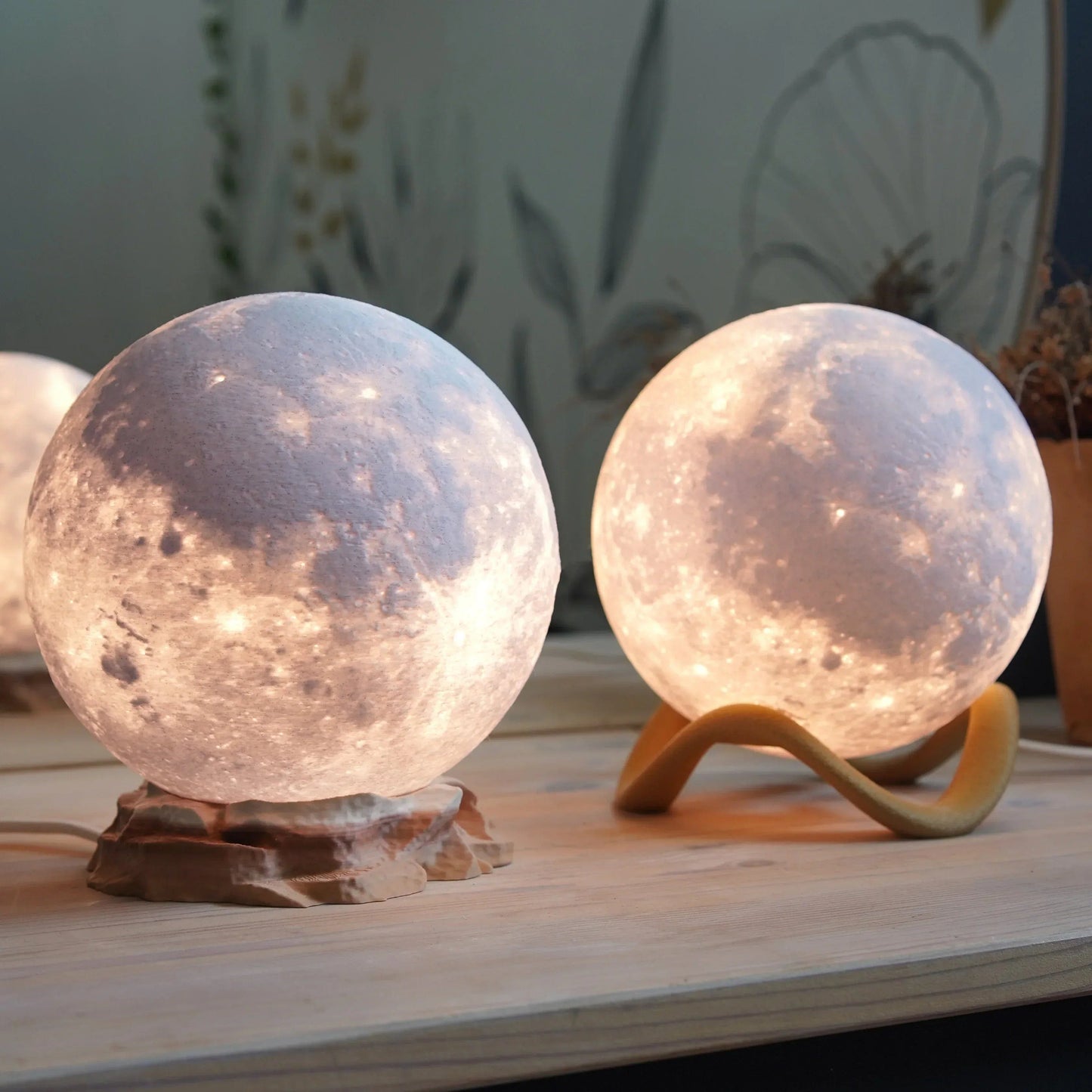 Lampe Lune - Jagou Design – Créations artisanales uniques