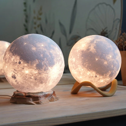 Lampe Lune - Jagou Design – Créations artisanales uniques