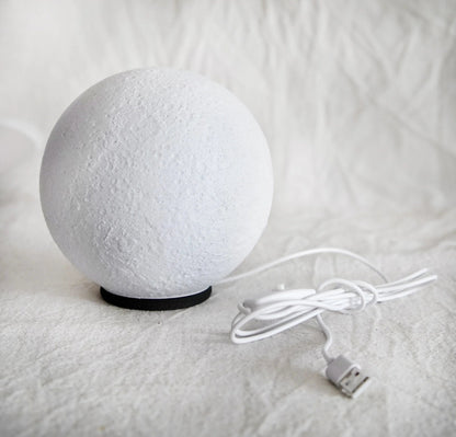 Lampe Lune Miniature - Jagou Design – Créations artisanales uniques