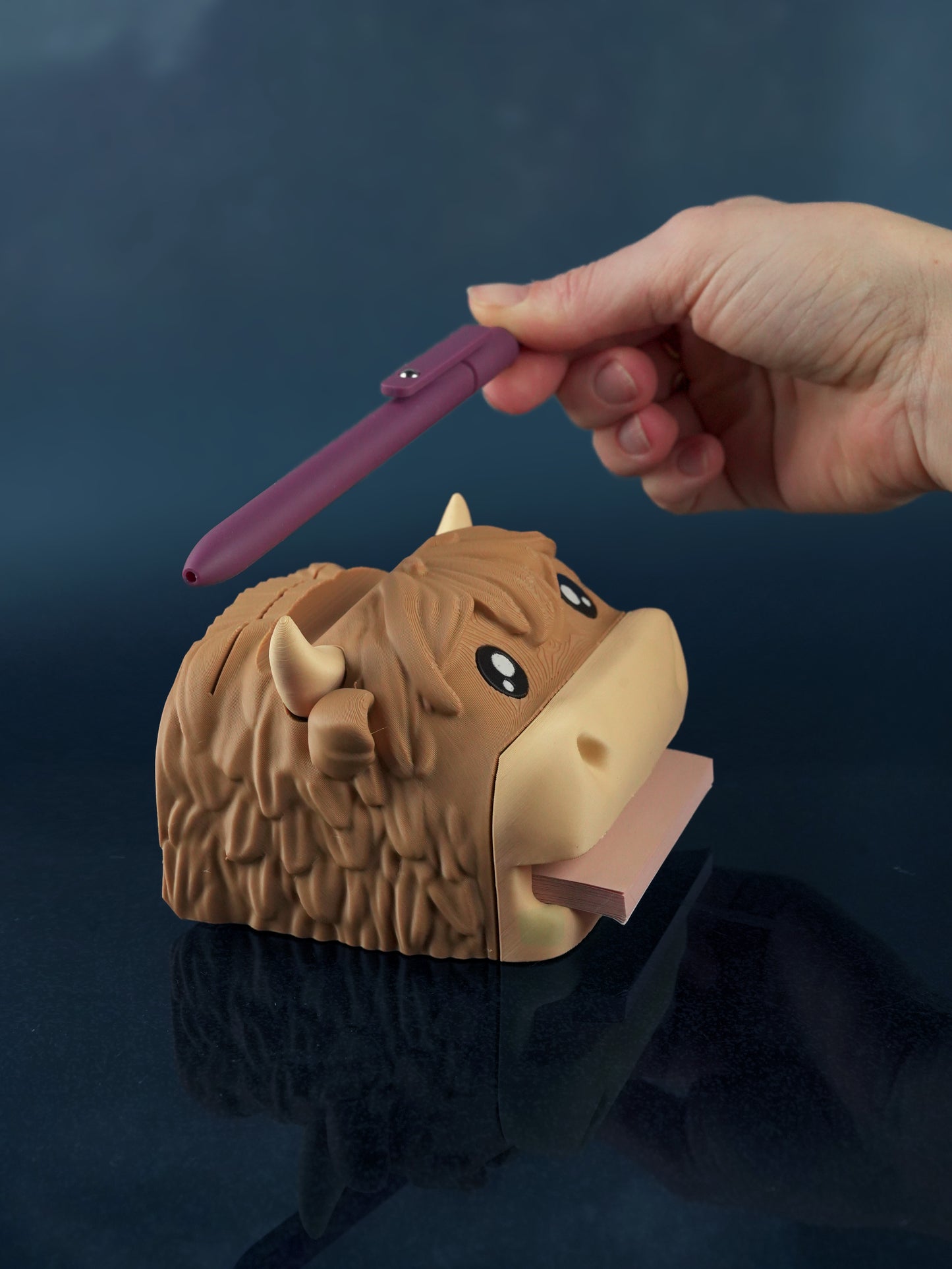 Highland Cow Desk Organizer – Decorative Pen Holder Gift