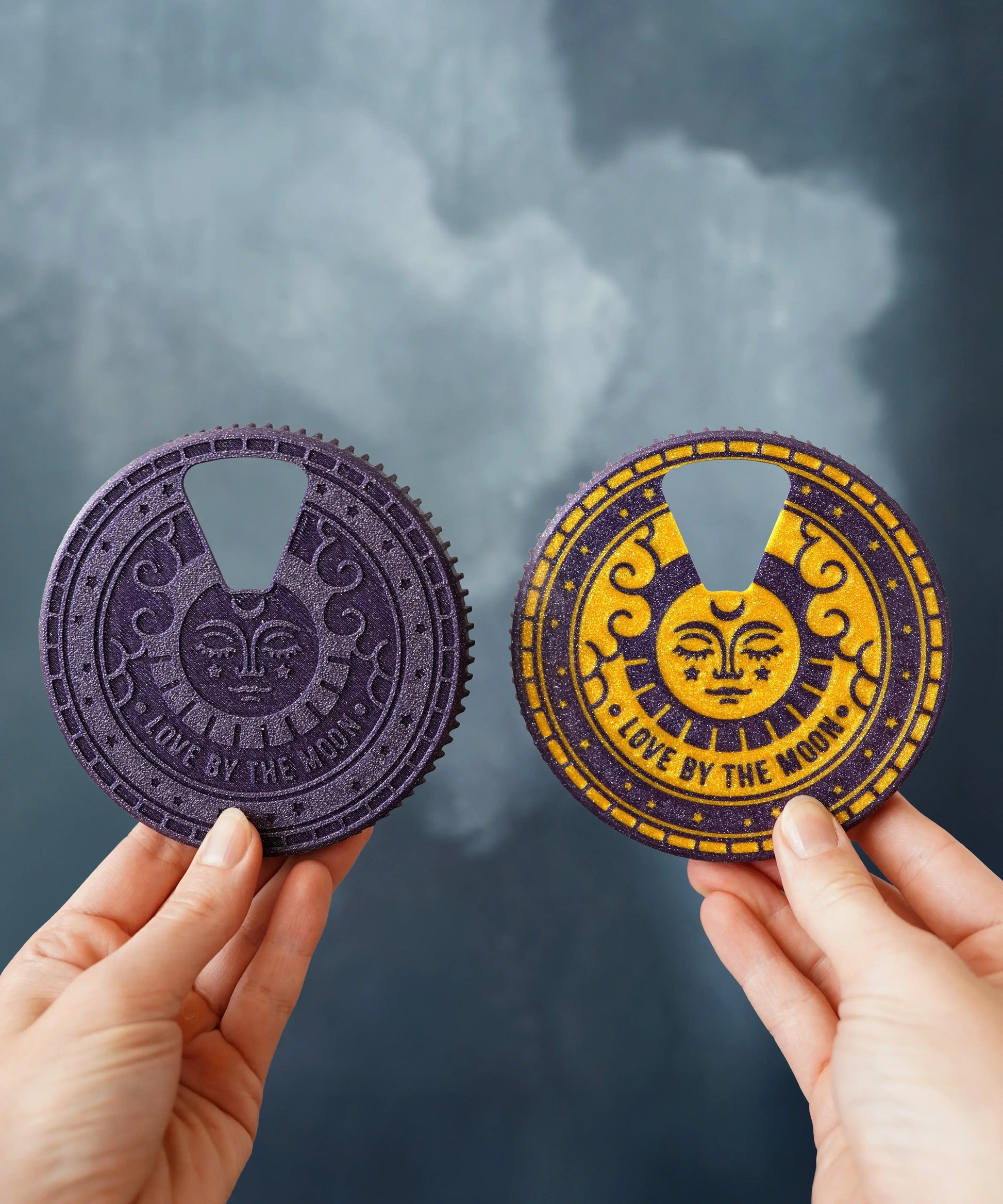 Pilulier Soleil ou Lune - Jagou Design – Créations artisanales uniques