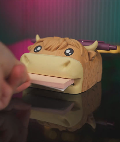 Highland Cow Desk Organizer – Decorative Pen Holder Gift